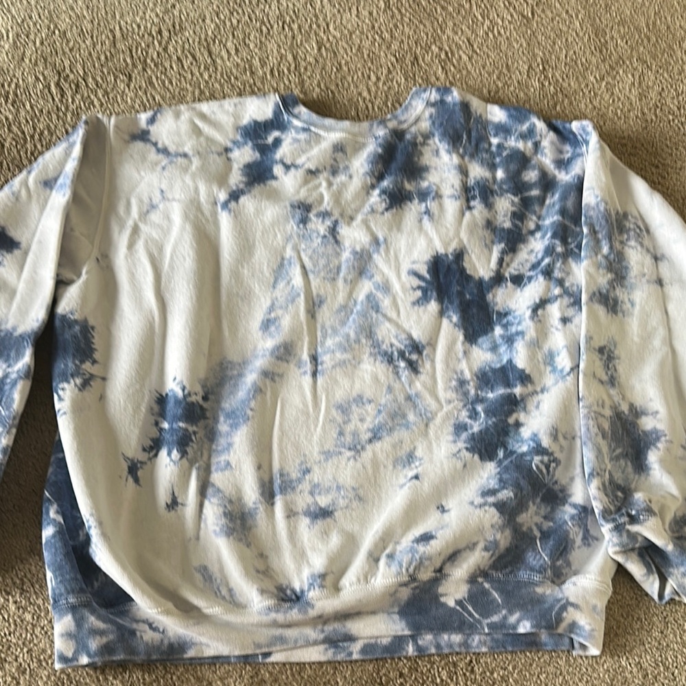 Urban Outfitters Blue Tie-Dye Women's sweater